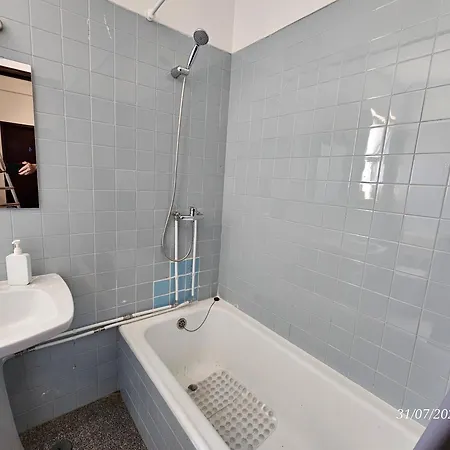 Habitación en casa particular Blife Osonya - Private At Santantonya 4th Floor Distrito de Faro