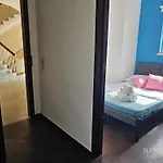 Quarto em Acomodações Particulares Blife Osonya - Private At Santantonya 4th Floor